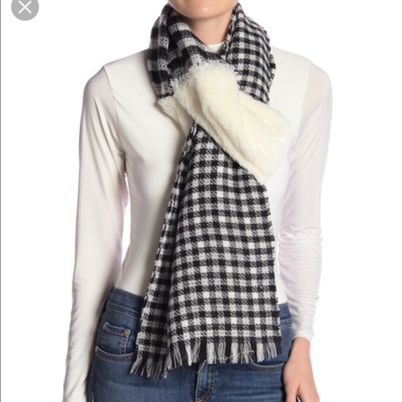 david & young Accessories - David & young scarves